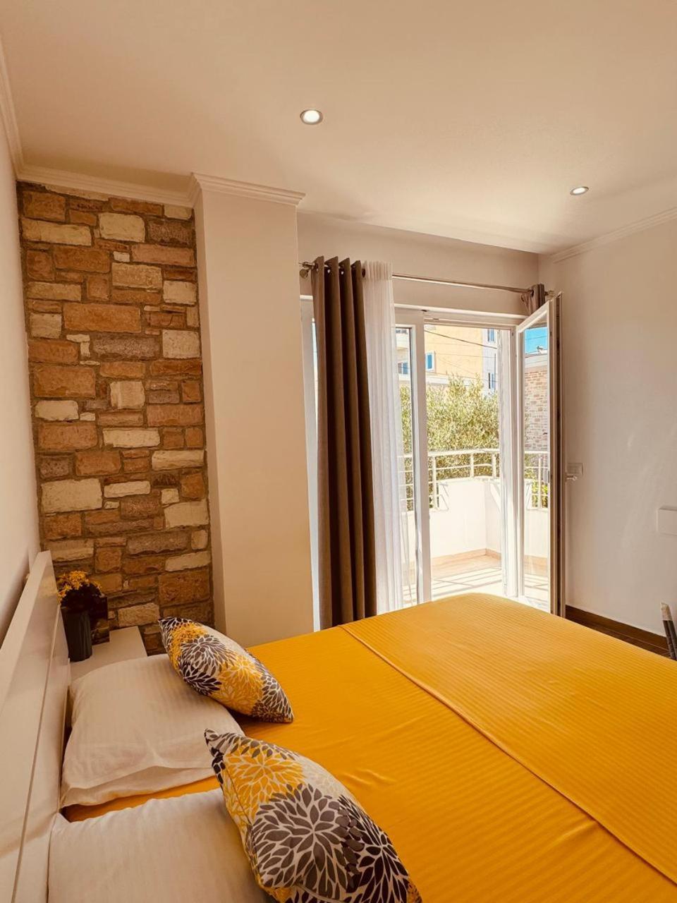 Orfeu Apartments Ksamil Extérieur photo